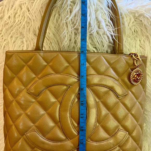 Chanel Medallion Tote 24k Gold Plated Hardware - Picture 8 of 15